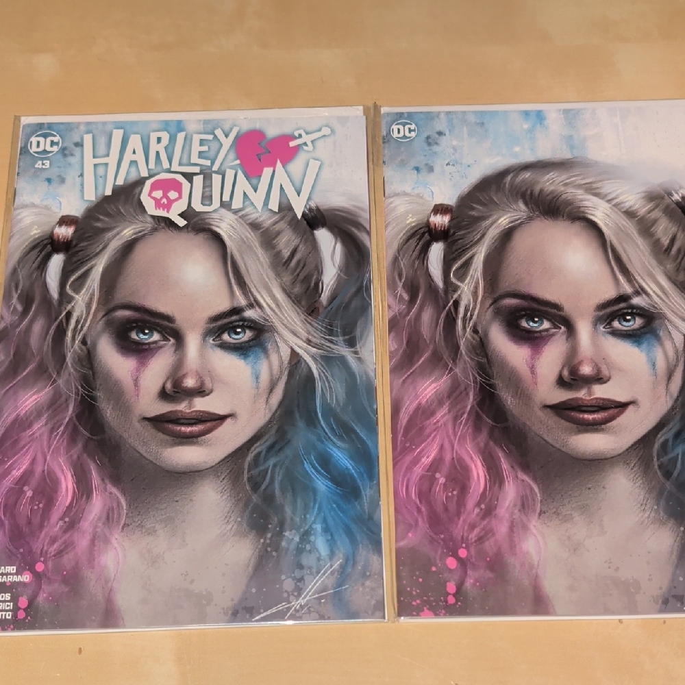 DC Harley Quinn Comic with Pink and Blue Highlights